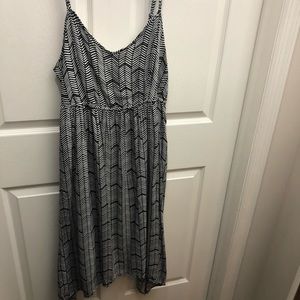 Torrid Black and White Dress Size 1